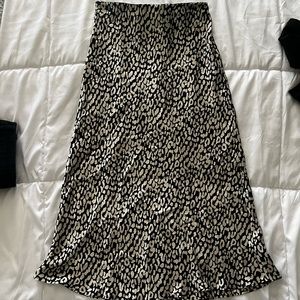 Nasty gal leopard midi skirt